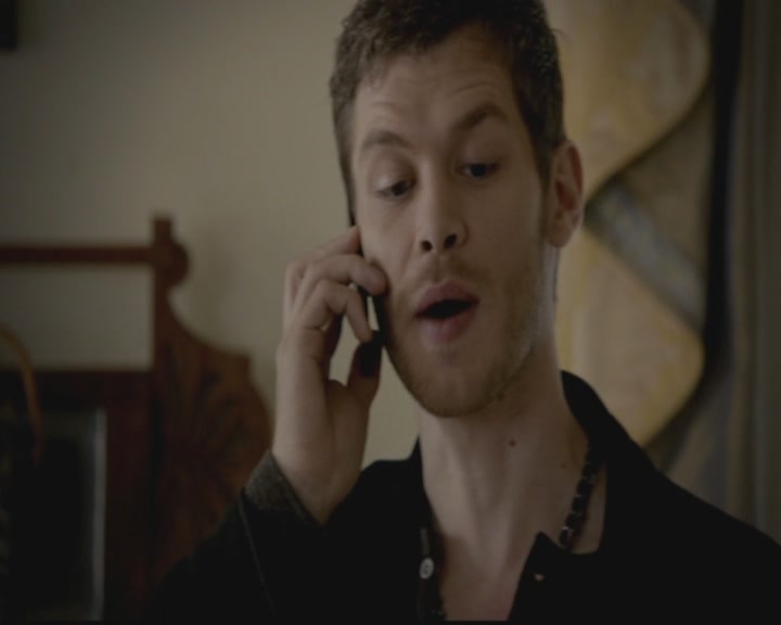 VampireDiariesWorld-dot-org_TheOriginals1x05SinnersAndSaints0423.jpg