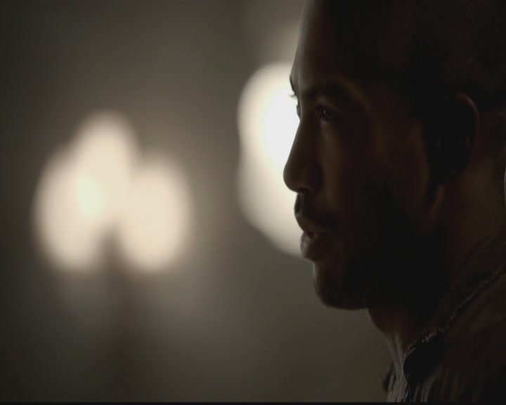 VampireDiariesWorld-dot-org_TheOriginals1x05SinnersAndSaints0474.jpg