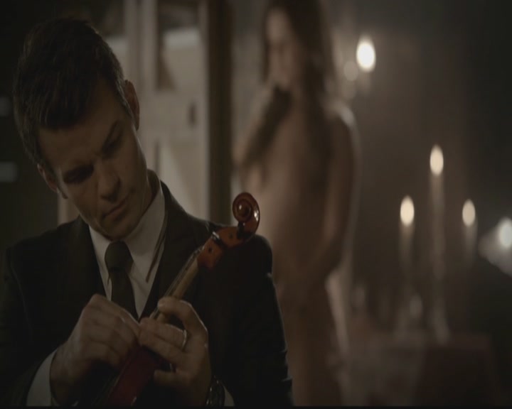VampireDiariesWorld-dot-org_TheOriginals1x05SinnersAndSaints0493.jpg