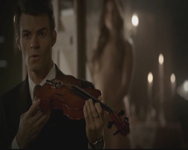 VampireDiariesWorld-dot-org_TheOriginals1x05SinnersAndSaints0496.jpg