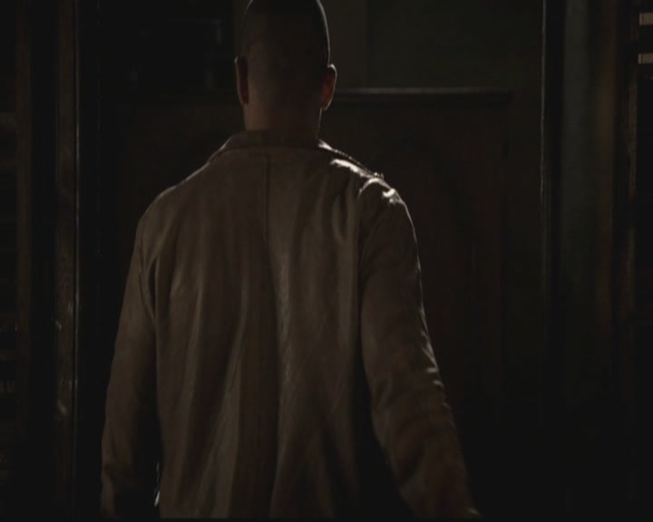 VampireDiariesWorld-dot-org_TheOriginals1x05SinnersAndSaints0521.jpg