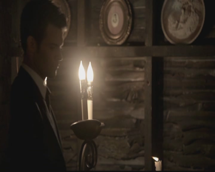 VampireDiariesWorld-dot-org_TheOriginals1x05SinnersAndSaints0526.jpg