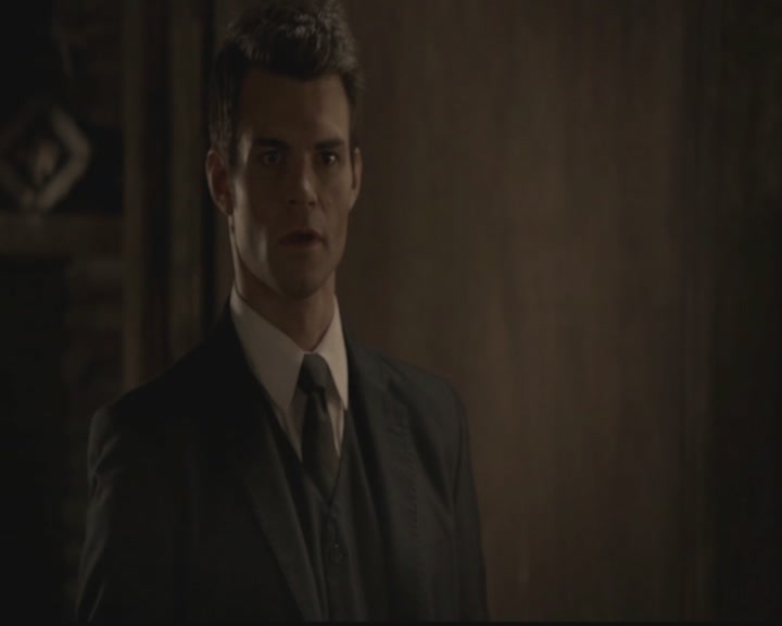 VampireDiariesWorld-dot-org_TheOriginals1x05SinnersAndSaints0529.jpg