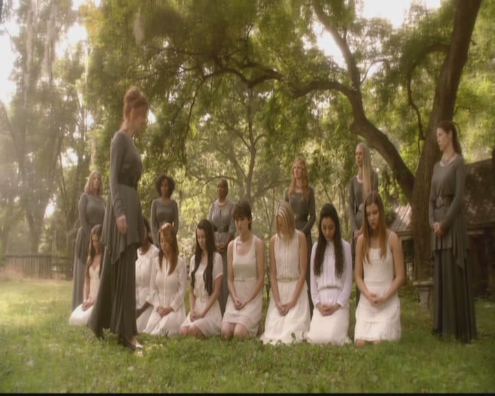VampireDiariesWorld-dot-org_TheOriginals1x05SinnersAndSaints0561.jpg