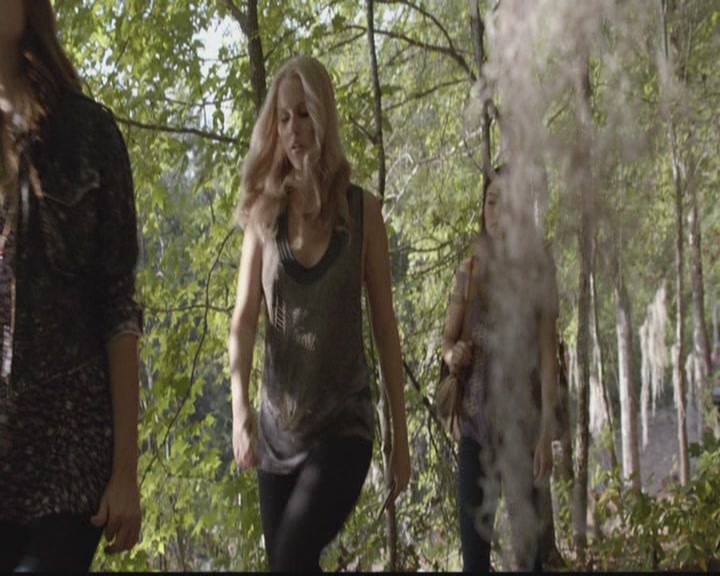 VampireDiariesWorld-dot-org_TheOriginals1x05SinnersAndSaints0706.jpg