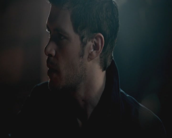 VampireDiariesWorld-dot-org_TheOriginals1x05SinnersAndSaints0723.jpg