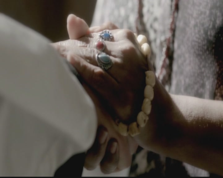 VampireDiariesWorld-dot-org_TheOriginals1x05SinnersAndSaints0952.jpg