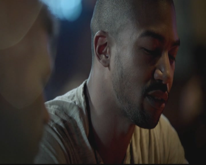 VampireDiariesWorld-dot-org_TheOriginals1x05SinnersAndSaints1193.jpg