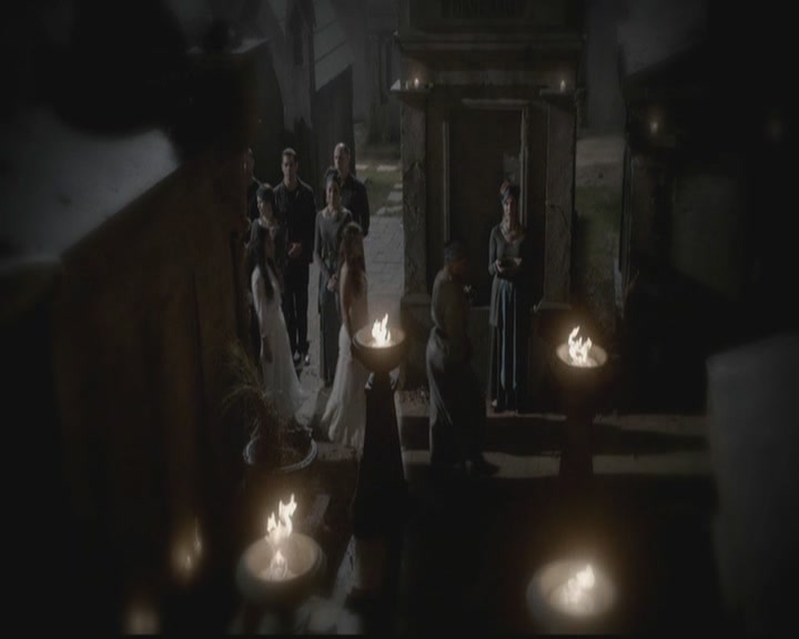 VampireDiariesWorld-dot-org_TheOriginals1x05SinnersAndSaints1212.jpg