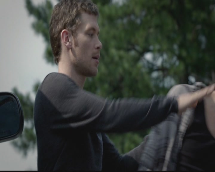 VampireDiariesWorld-dot-org_TheOriginals1x05SinnersAndSaints1591.jpg