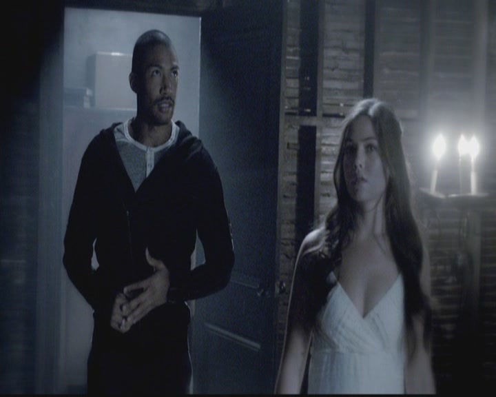 VampireDiariesWorld-dot-org_TheOriginals1x05SinnersAndSaints1818.jpg