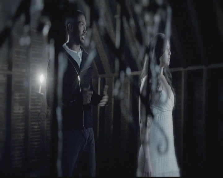 VampireDiariesWorld-dot-org_TheOriginals1x05SinnersAndSaints1821.jpg