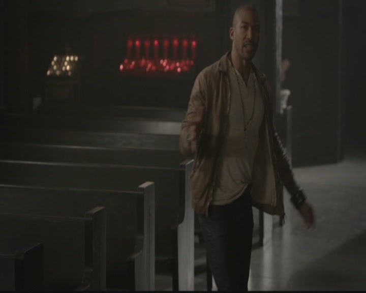 VampireDiariesWorld-dot-org_TheOriginals1x05SinnersAndSaints1908.jpg