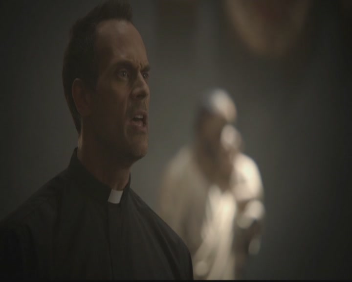 VampireDiariesWorld-dot-org_TheOriginals1x05SinnersAndSaints1915.jpg