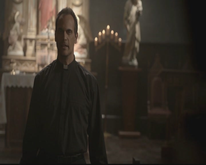 VampireDiariesWorld-dot-org_TheOriginals1x05SinnersAndSaints1946.jpg