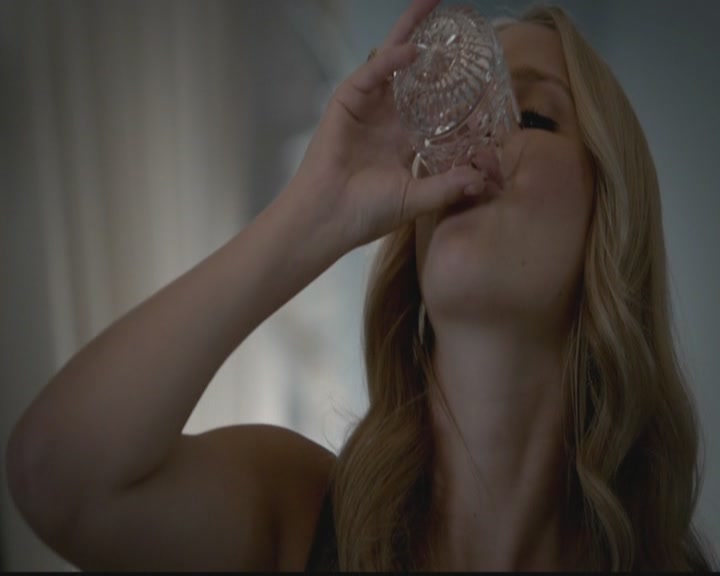 VampireDiariesWorld-dot-org_TheOriginals1x05SinnersAndSaints2119.jpg