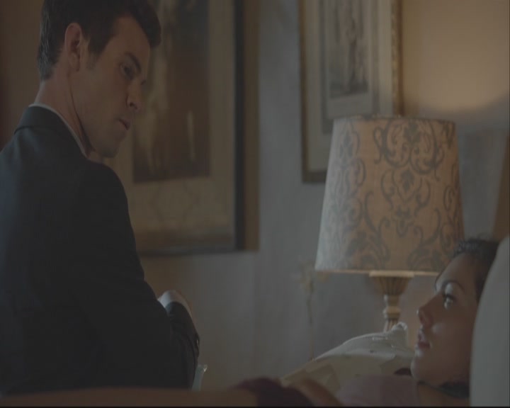 VampireDiariesWorld-dot-org_TheOriginals1x06FruitsOfThePoisonedTree-deletedscene0025.jpg