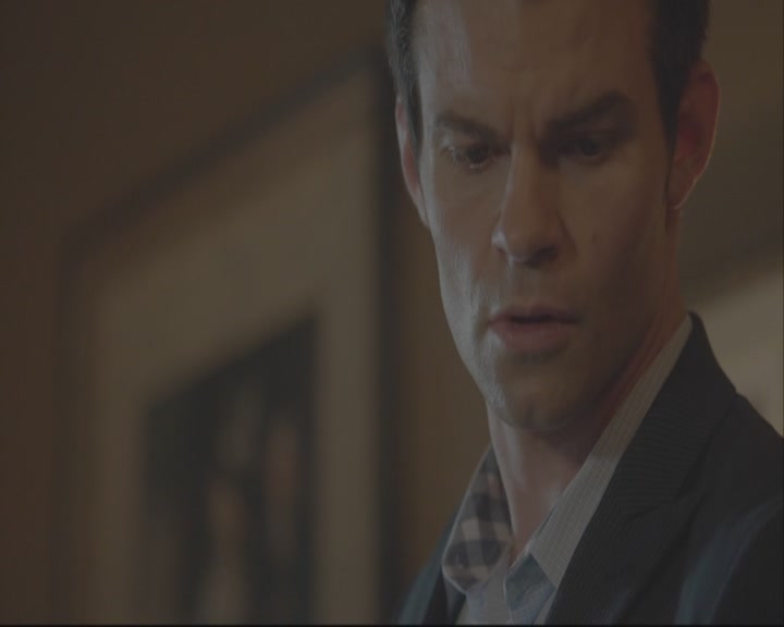 VampireDiariesWorld-dot-org_TheOriginals1x06FruitsOfThePoisonedTree-deletedscene0057.jpg