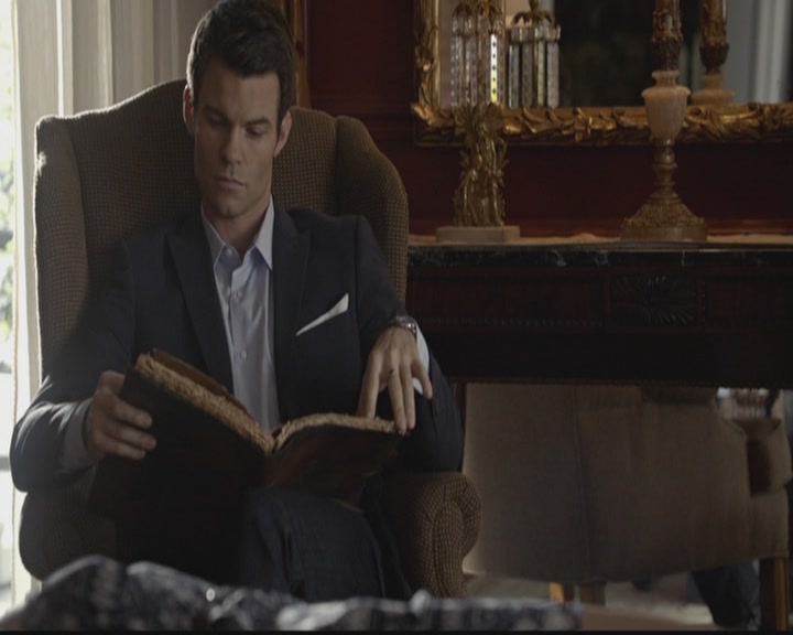 VampireDiariesWorld-dot-org_TheOriginals1x06FruitsOfThePoisonedTree0053.jpg