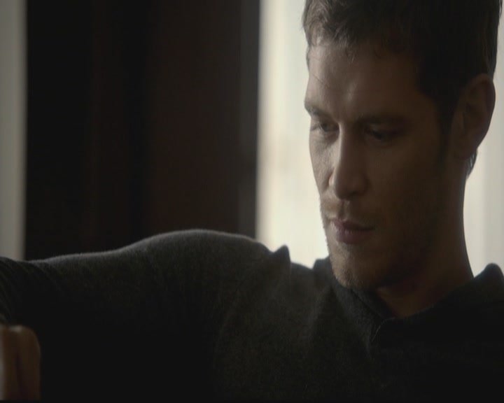 VampireDiariesWorld-dot-org_TheOriginals1x06FruitsOfThePoisonedTree0060.jpg