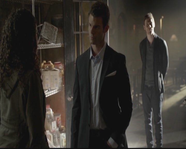 VampireDiariesWorld-dot-org_TheOriginals1x06FruitsOfThePoisonedTree0723.jpg