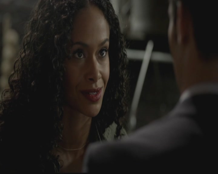 VampireDiariesWorld-dot-org_TheOriginals1x06FruitsOfThePoisonedTree0732.jpg