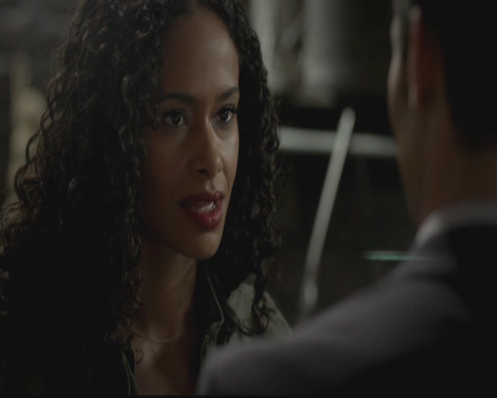 VampireDiariesWorld-dot-org_TheOriginals1x06FruitsOfThePoisonedTree0739.jpg