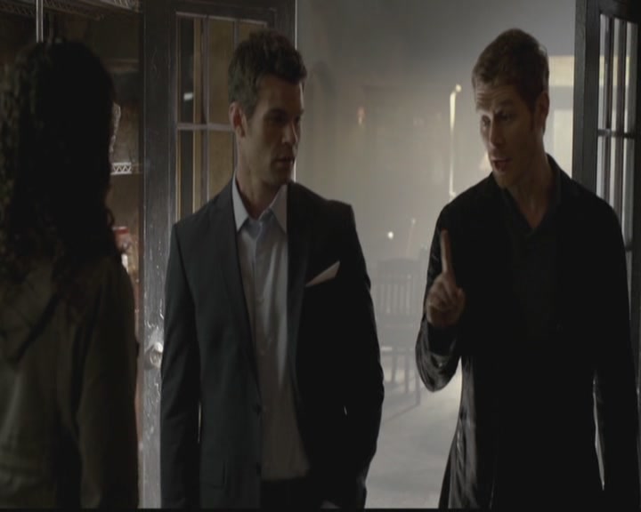 VampireDiariesWorld-dot-org_TheOriginals1x06FruitsOfThePoisonedTree0743.jpg