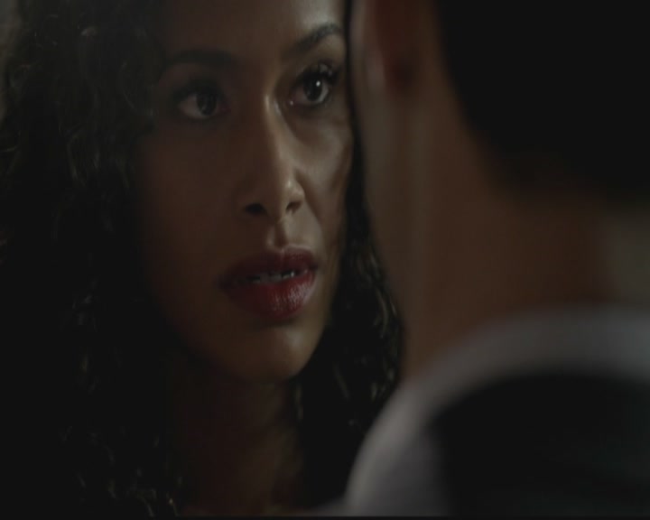 VampireDiariesWorld-dot-org_TheOriginals1x06FruitsOfThePoisonedTree0767.jpg