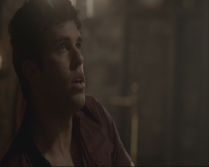 VampireDiariesWorld-dot-org_TheOriginals1x07Bloodletting-deletedscenes0035.jpg