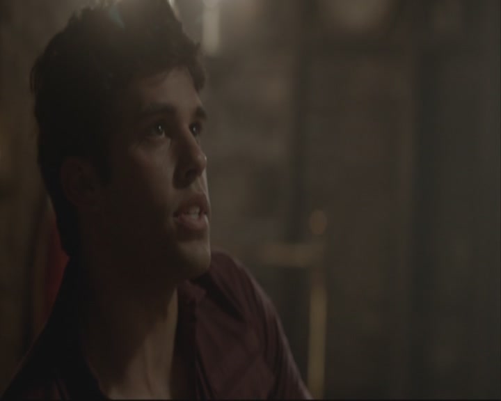 VampireDiariesWorld-dot-org_TheOriginals1x07Bloodletting-deletedscenes0036.jpg