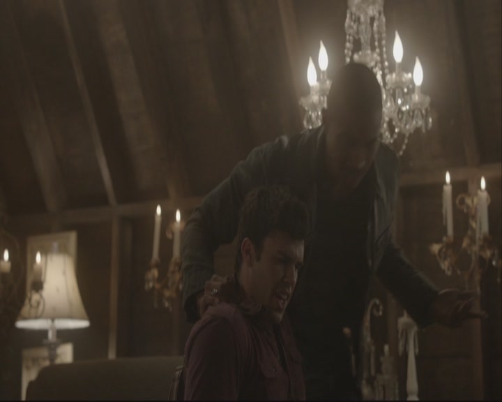 VampireDiariesWorld-dot-org_TheOriginals1x07Bloodletting-deletedscenes0055.jpg