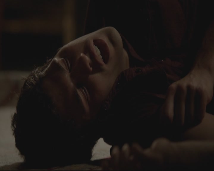 VampireDiariesWorld-dot-org_TheOriginals1x07Bloodletting-deletedscenes0149.jpg