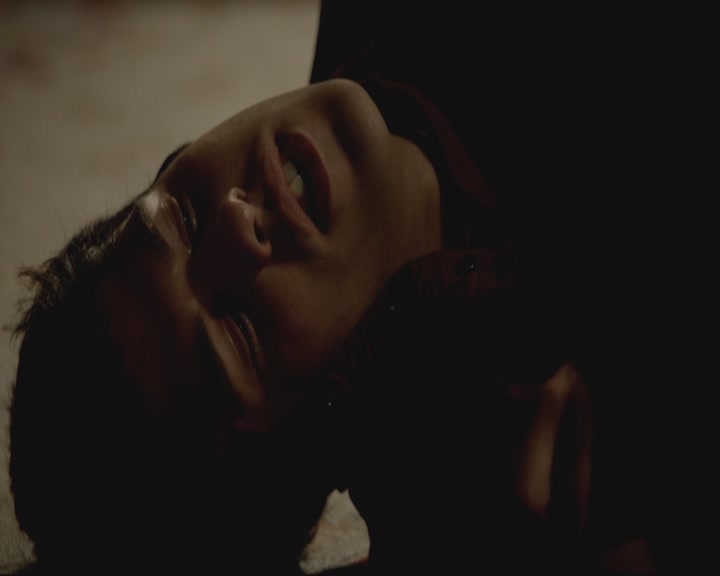 VampireDiariesWorld-dot-org_TheOriginals1x07Bloodletting-deletedscenes0163.jpg