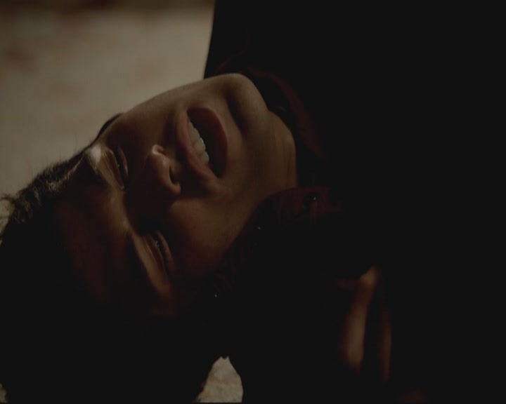 VampireDiariesWorld-dot-org_TheOriginals1x07Bloodletting-deletedscenes0166.jpg