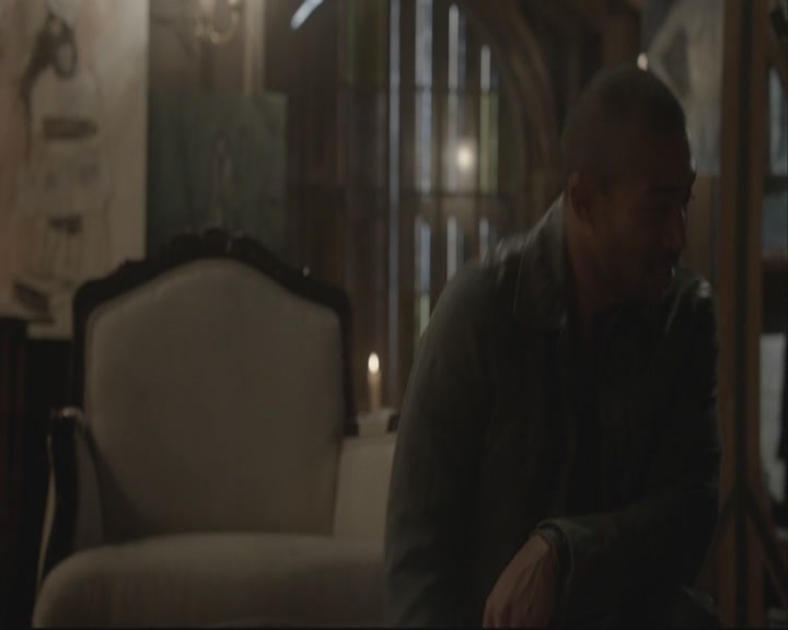 VampireDiariesWorld-dot-org_TheOriginals1x07Bloodletting-deletedscenes0171.jpg