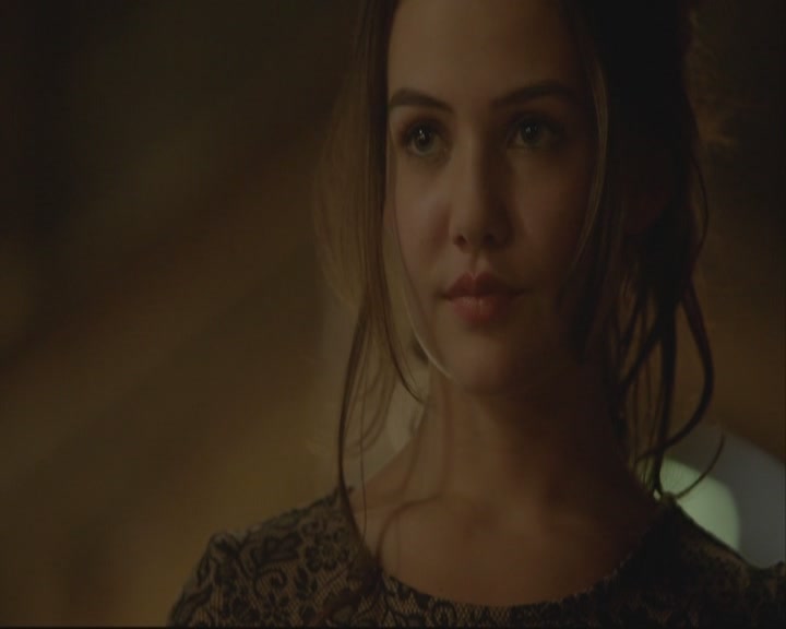 VampireDiariesWorld-dot-org_TheOriginals1x07Bloodletting-deletedscenes0173.jpg