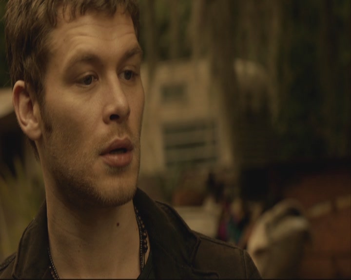 VampireDiariesWorld-dot-org_TheOriginals1x07Bloodletting-deletedscenes0225.jpg