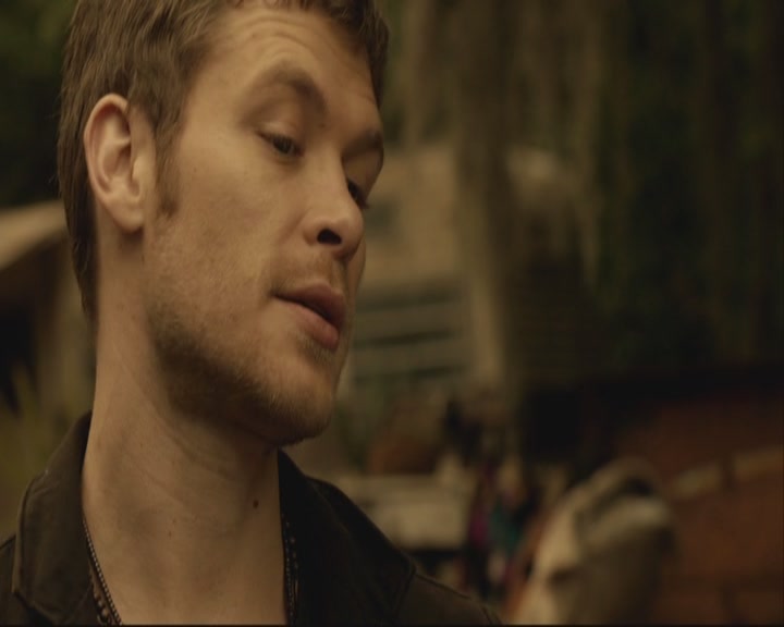 VampireDiariesWorld-dot-org_TheOriginals1x07Bloodletting-deletedscenes0226.jpg