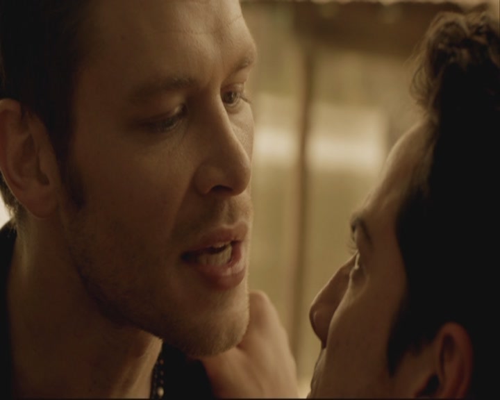 VampireDiariesWorld-dot-org_TheOriginals1x07Bloodletting-deletedscenes0337.jpg