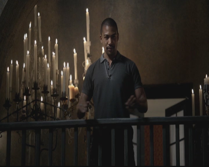 VampireDiariesWorld-dot-org_TheOriginals1x07Bloodletting0112.jpg