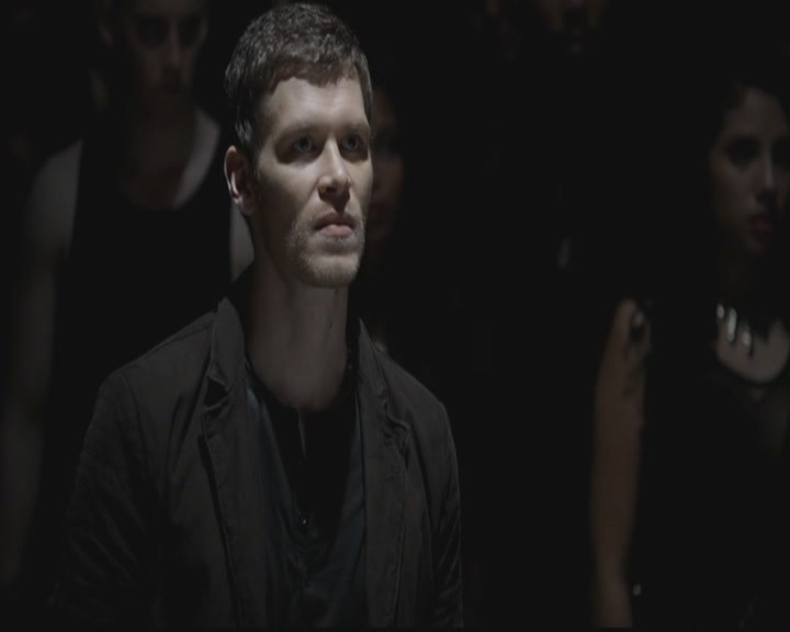 VampireDiariesWorld-dot-org_TheOriginals1x07Bloodletting0211.jpg