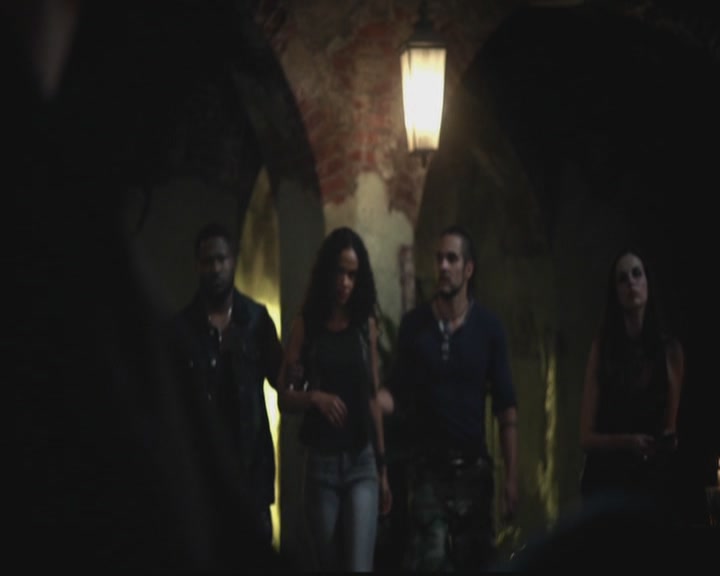 VampireDiariesWorld-dot-org_TheOriginals1x07Bloodletting0297.jpg