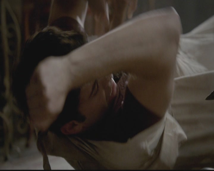 VampireDiariesWorld-dot-org_TheOriginals1x07Bloodletting0645.jpg