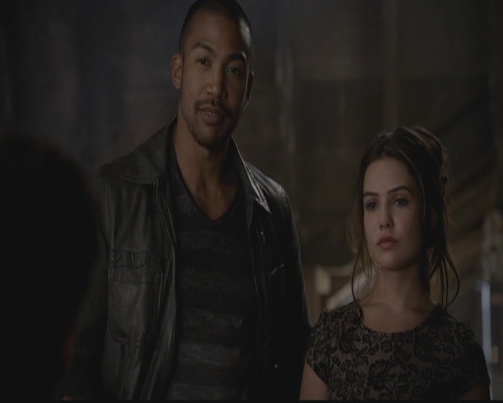 VampireDiariesWorld-dot-org_TheOriginals1x07Bloodletting0674.jpg