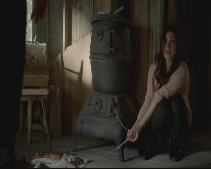 VampireDiariesWorld-dot-org_TheOriginals1x07Bloodletting1206.jpg