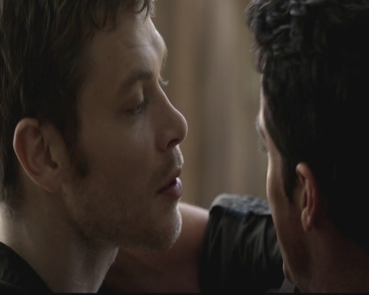 VampireDiariesWorld-dot-org_TheOriginals1x07Bloodletting1606.jpg