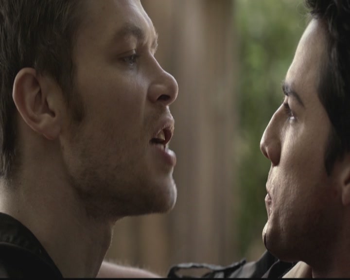 VampireDiariesWorld-dot-org_TheOriginals1x07Bloodletting1608.jpg
