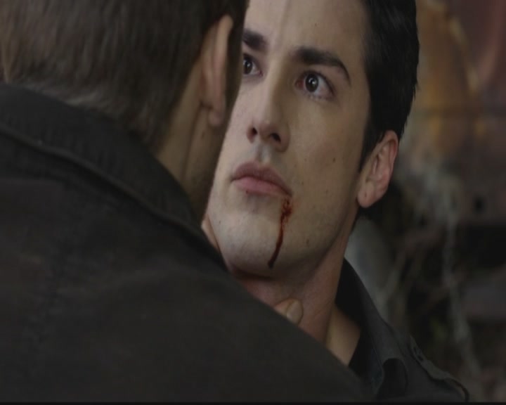 VampireDiariesWorld-dot-org_TheOriginals1x07Bloodletting1625.jpg