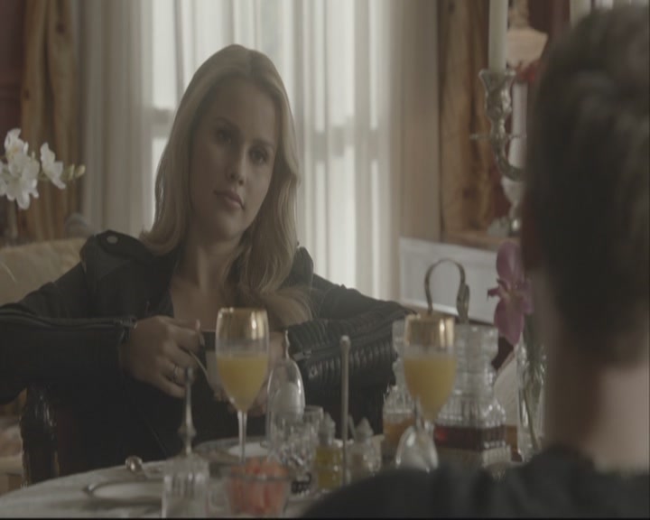 VampireDiariesWorld-dot-org_TheOriginals1x08TheRiverInReverse-deletedscene0042.jpg